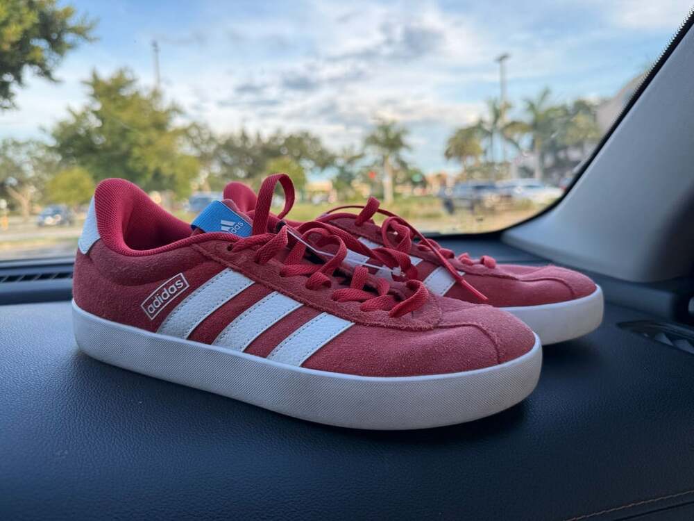 adidas VL Court 3.0 Women’s 7.5 Bright Red White Suede Sneakers ID9073